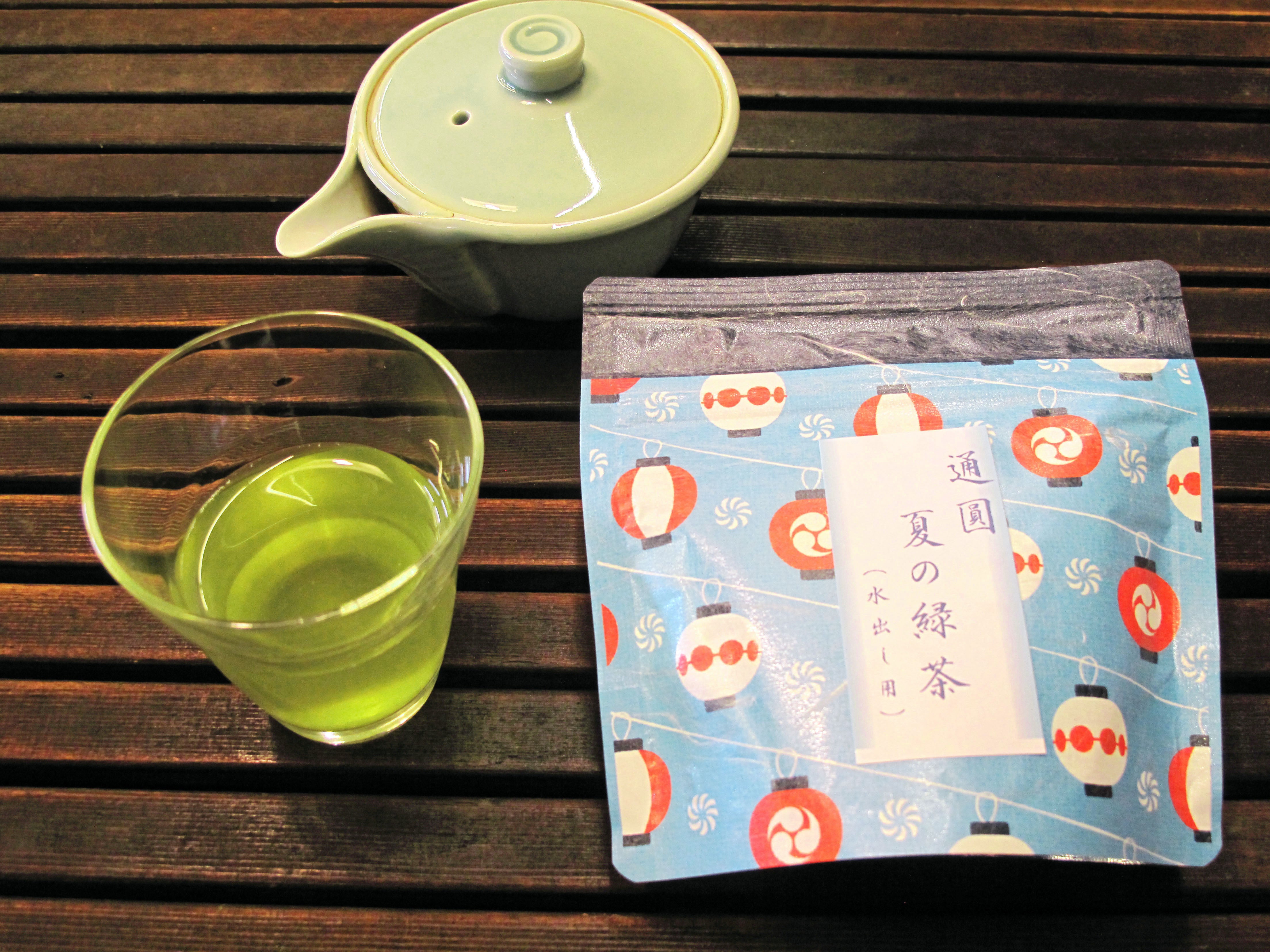 夏の緑茶　水出し用